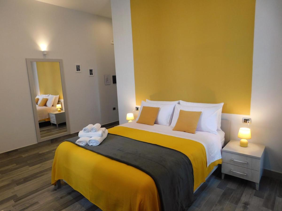 Scaramantico Rooms Naples Luaran gambar